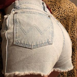 Vintage Cutoff Jean Wrangler Shorts